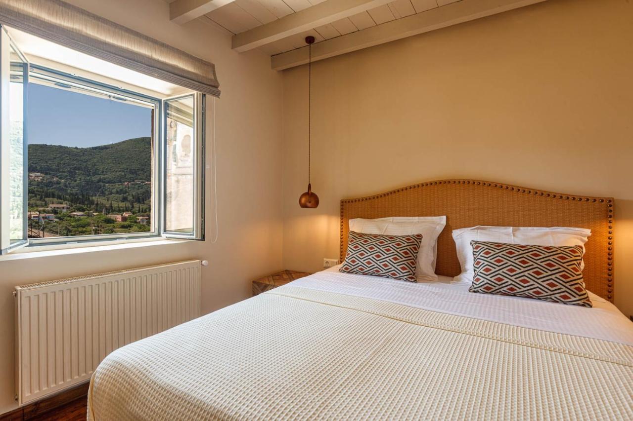 Achillion Casa Conti 1840 Gastouri (Corfu)