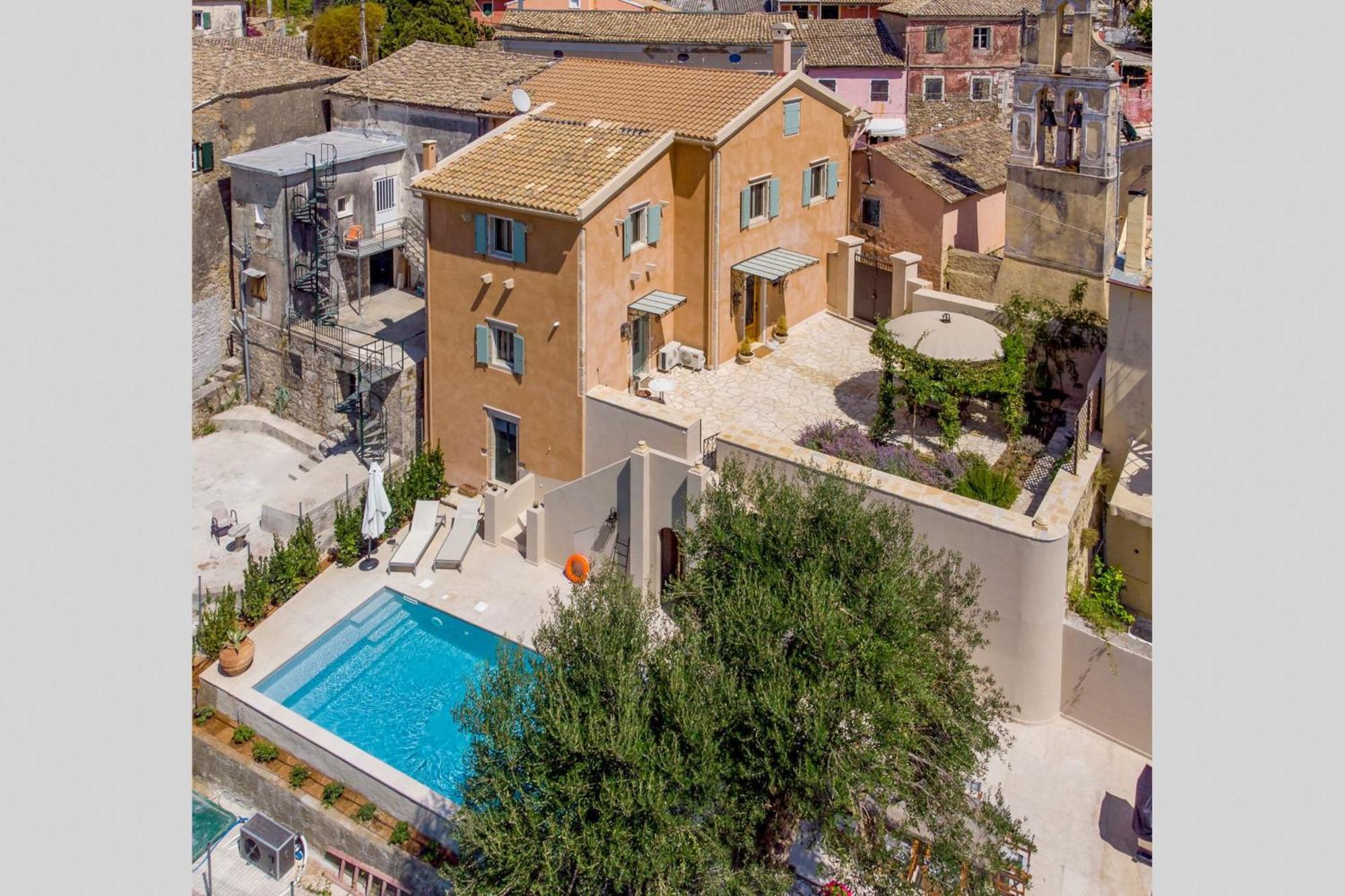 Achillion Casa Conti 1840 Gastouri (Corfu)